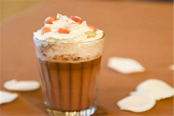 奶茶能天天喝嗎 天天喝會發(fā)胖嗎 奶茶能天天喝嗎 天天喝會發(fā)胖嗎