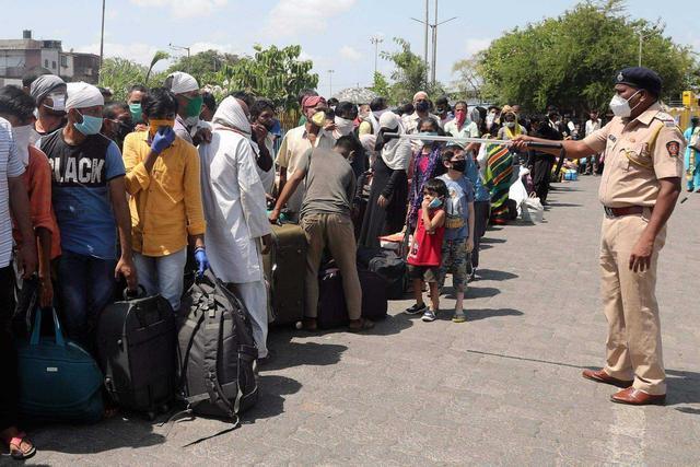 印度疫情日增26萬例 “超級傳播者莫迪” 印度疫情日增26萬例 “超級傳播者莫迪”