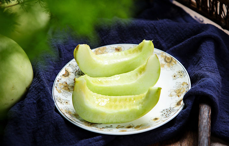 香瓜子的功效與作用 香瓜子的食用方式和注意事項 香瓜子的功效與作用 香瓜子的食用方式和注意事項