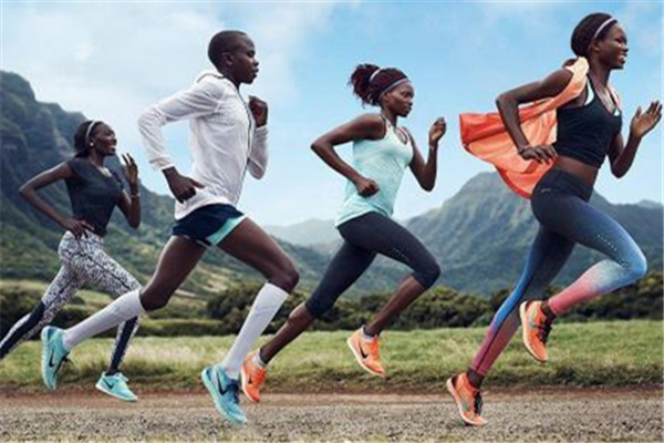 跑步時要怎么調整呼吸 跑步時要收腹嗎