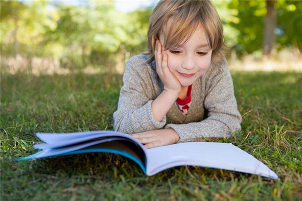 孩子多大開(kāi)始看書(shū) 孩子看什么書(shū)好