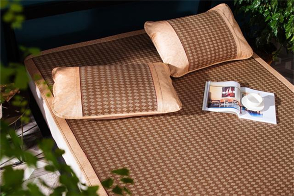 涼席有毛刺怎么護理 涼席有毛刺睡一段時間能好嗎