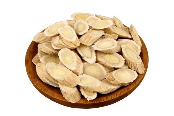 黃芪泡水喝會(huì)上火嗎 黃芪泡水一次放多少