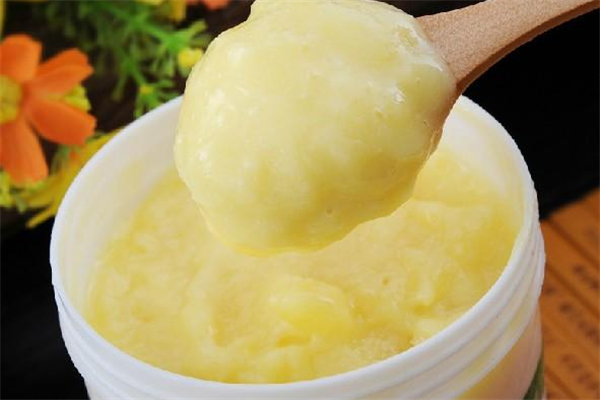 蜂王漿可以補(bǔ)充雌激素嗎 蜂王漿的正確使用方法