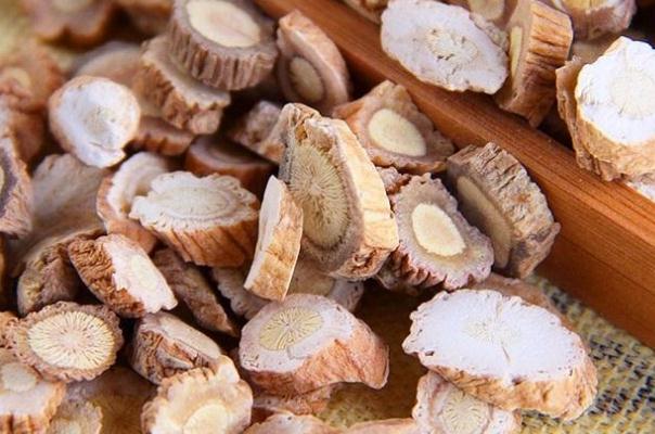 板藍(lán)根會(huì)引起嗜睡嗎 板藍(lán)根會(huì)過(guò)敏嗎 板藍(lán)根會(huì)引起嗜睡嗎 板藍(lán)根會(huì)過(guò)敏嗎