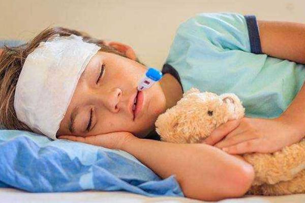 寶寶發(fā)燒一般持續(xù)幾天 寶寶發(fā)燒好轉的征兆