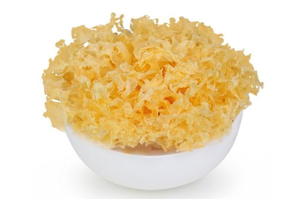 銀耳會中毒嗎 銀耳會不會上火 銀耳會中毒嗎 銀耳會不會上火