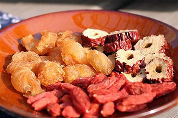 氣血不足會引起頭暈嗎 氣血不足的癥狀有哪些表現