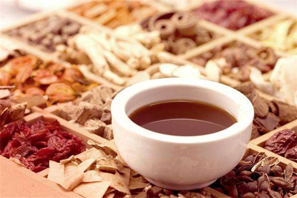 氣血不足會長黃褐斑嗎 氣血不足對皮膚有什么影響 氣血不足會長黃褐斑嗎 氣血不足對皮膚有什么影響