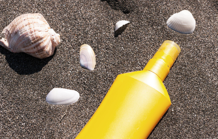 防曬噴霧要用手抹勻嗎 防曬噴霧要用卸妝水卸嗎 防曬噴霧要用手抹勻嗎 防曬噴霧要用卸妝水卸嗎