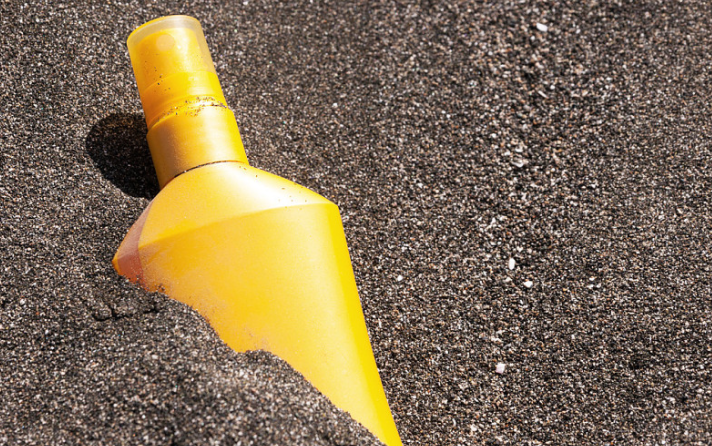 防曬噴霧要用手抹勻嗎 防曬噴霧要用卸妝水卸嗎 防曬噴霧要用手抹勻嗎 防曬噴霧要用卸妝水卸嗎