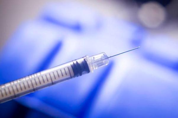 打完新冠疫苗還能獻(xiàn)血嗎 打完新冠疫苗后多久能獻(xiàn)血 打完新冠疫苗還能獻(xiàn)血嗎 打完新冠疫苗后多久能獻(xiàn)血