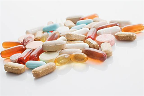 避孕藥吃多了會導(dǎo)致不孕育嗎 避孕藥的副作用有哪些 避孕藥吃多了會導(dǎo)致不孕育嗎 避孕藥的副作用有哪些