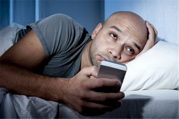 多夢是腎陰虛還是腎陽虛 多夢是什么原因造成的 多夢是腎陰虛還是腎陽虛 多夢是什么原因造成的