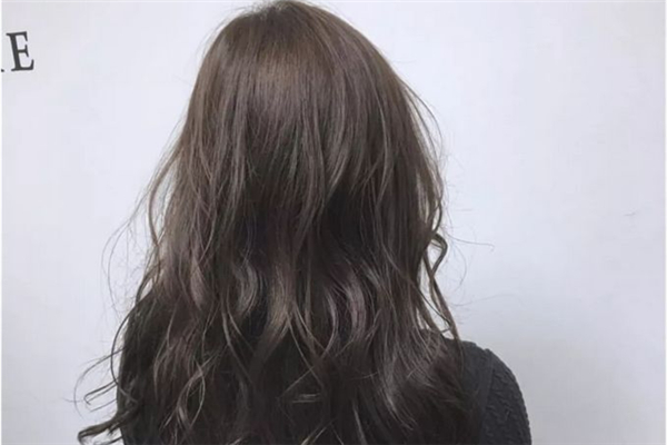 燙發(fā)會(huì)維持多久 燙發(fā)后如何保養(yǎng)和打理 燙發(fā)會(huì)維持多久 燙發(fā)后如何保養(yǎng)和打理