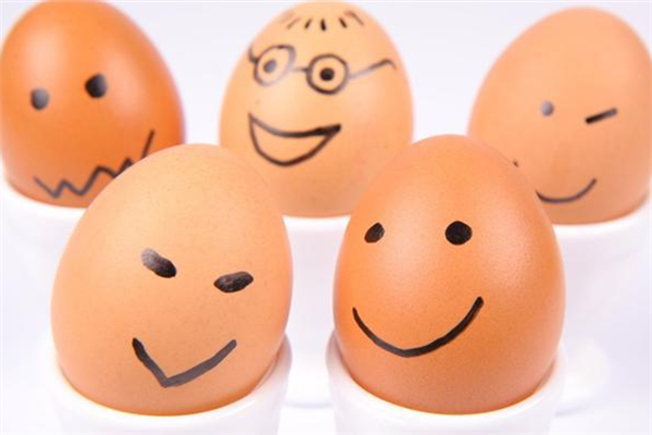 雞蛋冷水煮還是開水煮 雞蛋煮時(shí)間長了對(duì)身體有害嗎