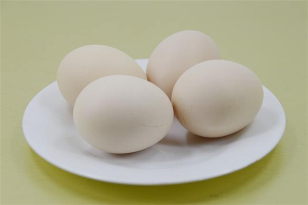 雞蛋怎么判斷壞了沒 雞蛋怎么放保存時(shí)間長(zhǎng) 雞蛋怎么判斷壞了沒 雞蛋怎么放保存時(shí)間長(zhǎng)