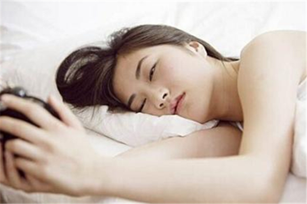 神經(jīng)衰弱要多久才能恢復 神經(jīng)衰弱吃什么食物調(diào)理