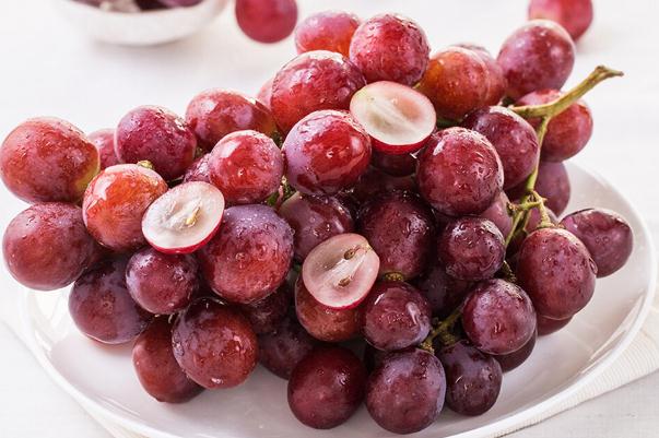 紅提可以空腹吃嗎 紅提什么時(shí)候吃最合適 紅提可以空腹吃嗎 紅提什么時(shí)候吃最合適