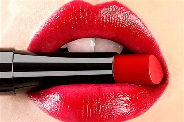 圣羅蘭口紅最火的色號(hào) 圣羅蘭口紅多少錢一只