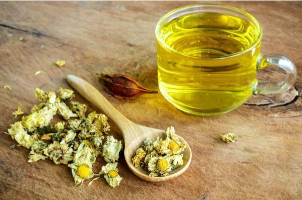 菊花茶和什么一起泡好 菊花茶哪種菊花最好 菊花茶和什么一起泡好 菊花茶哪種菊花最好