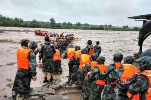 國家防總工作組赴新鄉(xiāng) 發(fā)生暴雨時應該怎么做