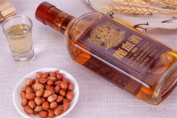 鹿血酒要把鹿血喝掉嗎 鹿血酒怎么飲用 鹿血酒要把鹿血喝掉嗎 鹿血酒怎么飲用