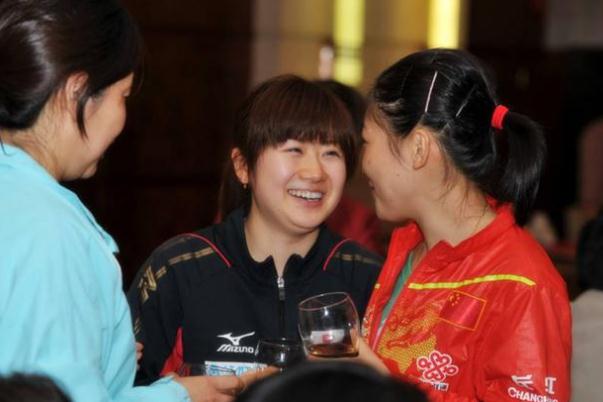 劉詩(shī)雯福原愛(ài)的神仙閨蜜情 打乒乓球能減肥嗎