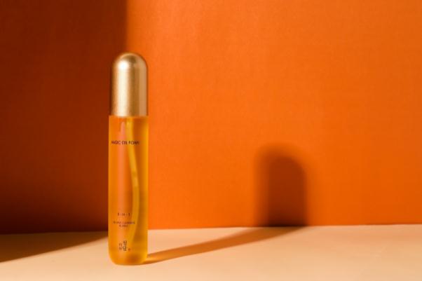 卸妝油可以天天使用嗎 卸妝油可以用來(lái)洗臉嗎 卸妝油可以天天使用嗎 卸妝油可以用來(lái)洗臉嗎