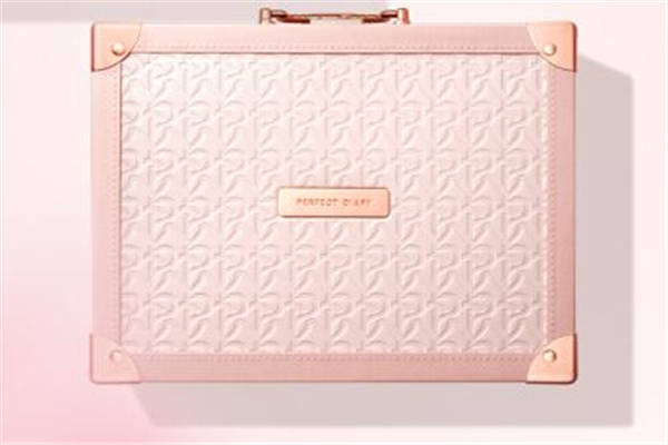 完美日記永生花禮盒多少錢(qián) 完美日記永生花禮盒怎么樣 完美日記永生花禮盒多少錢(qián) 完美日記永生花禮盒怎么樣