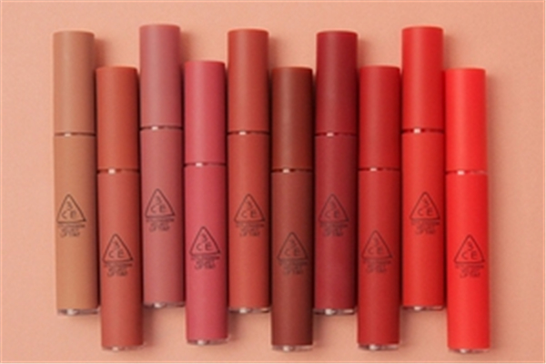 3ce是什么檔次 3ce是哪個(gè)國家的