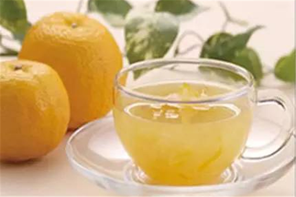 蜂蜜柚子茶喝起來苦苦的 蜂蜜柚子茶怎么做不苦 蜂蜜柚子茶喝起來苦苦的 蜂蜜柚子茶怎么做不苦