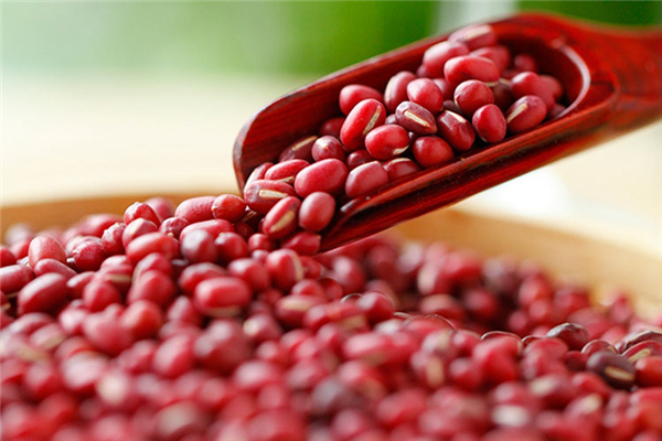 赤小豆有補(bǔ)血的功效嗎 赤小豆對女性的好處