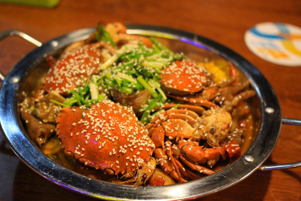 肉蟹煲需要什么材料 肉蟹煲如何做 肉蟹煲需要什么材料 肉蟹煲如何做