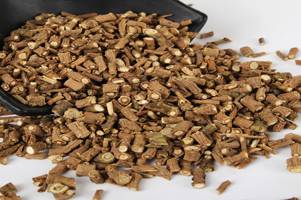 柴胡是什么藥 柴胡的功效與作用 柴胡是什么藥 柴胡的功效與作用