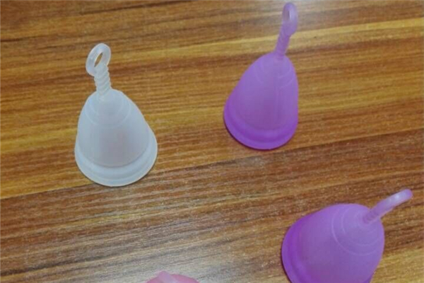 月經(jīng)杯會(huì)破壞膜嗎 月經(jīng)杯是怎么用的啊