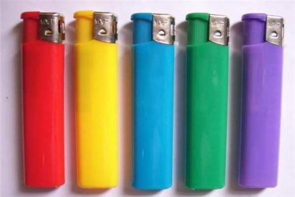 打火機(jī)會爆炸嗎 打火機(jī)使用注意事項