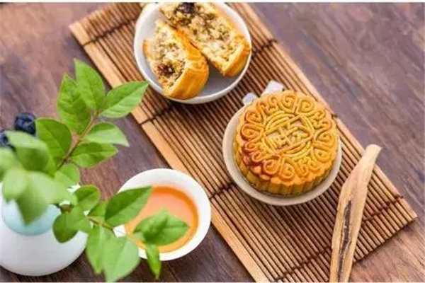 國(guó)慶中秋加班算幾天 國(guó)慶中秋加班費(fèi)算幾天