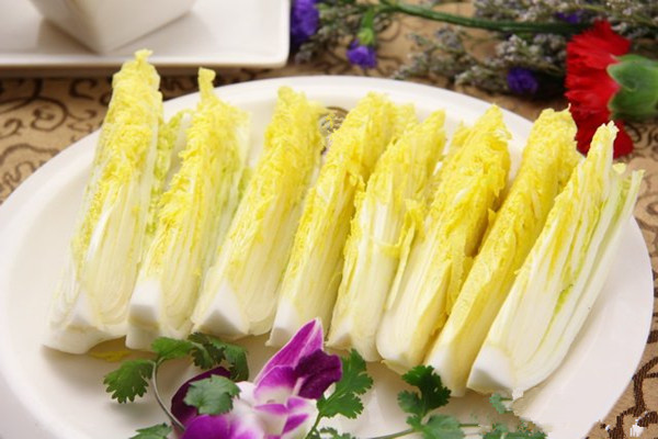 娃娃菜的營(yíng)養(yǎng)成分 娃娃菜不能與什么同食