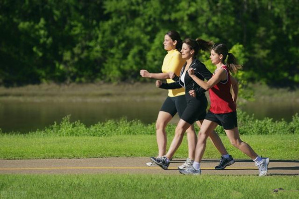 慢跑對(duì)皮膚好嗎 慢跑對(duì)心臟有好處嗎 慢跑對(duì)皮膚好嗎 慢跑對(duì)心臟有好處嗎