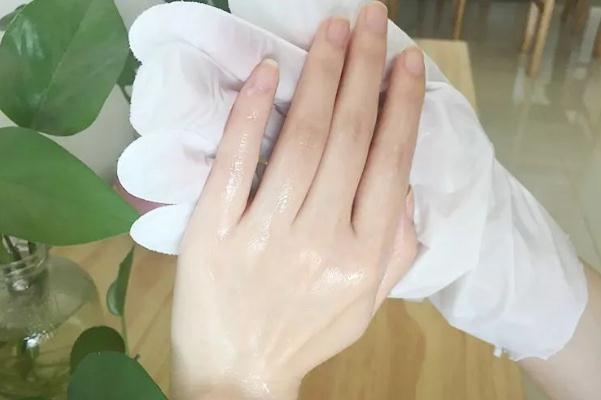 手膜會讓手變白嗎 手膜會傷皮膚嗎