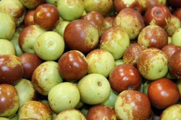 冬棗會便秘嗎 吃冬棗出現(xiàn)便秘的原因 冬棗會便秘嗎 吃冬棗出現(xiàn)便秘的原因