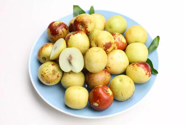 冬棗吃了會(huì)發(fā)胖嗎 吃冬棗注意事項(xiàng) 冬棗吃了會(huì)發(fā)胖嗎 吃冬棗注意事項(xiàng)