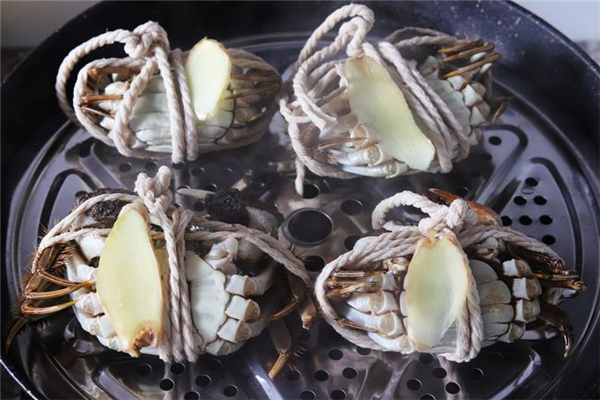 蒸螃蟹是水開后15分鐘嗎 蒸螃蟹會跑出來怎么辦 蒸螃蟹是水開后15分鐘嗎 蒸螃蟹會跑出來怎么辦