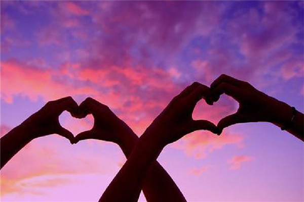 柏拉圖式愛情能長久嗎 柏拉圖式愛情是無性嗎 柏拉圖式愛情能長久嗎 柏拉圖式愛情是無性嗎