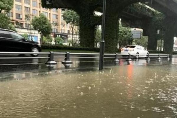 大暴雨是不可抗力嗎 大暴雨是什么概念 大暴雨是不可抗力嗎 大暴雨是什么概念