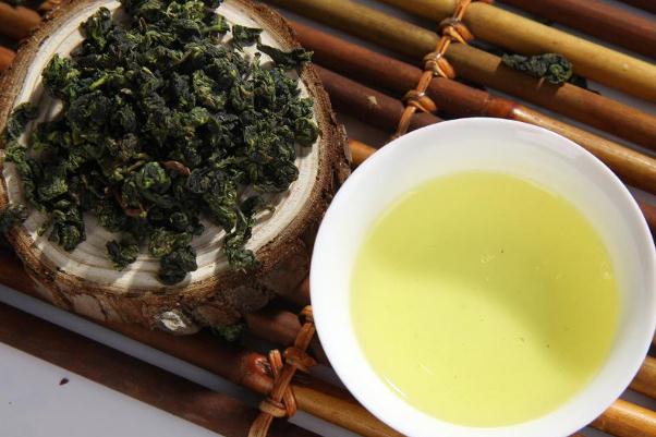 鐵觀音的口感和特點 鐵觀音的好處和壞處 鐵觀音的口感和特點 鐵觀音的好處和壞處