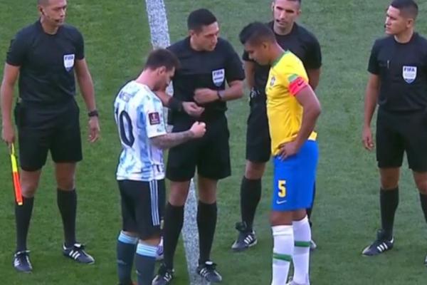 足球比賽是多長時(shí)間 足球比賽是幾個(gè)人一隊(duì)