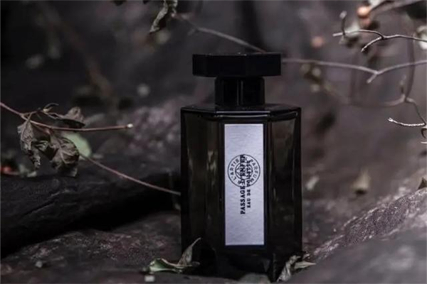 冥府之路香水是什么調(diào) 冥府之路香水留香時(shí)間 冥府之路香水是什么調(diào) 冥府之路香水留香時(shí)間