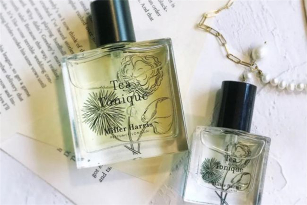 香水前調(diào)一般多久 香水前調(diào)中調(diào)后調(diào)是什么意思 香水前調(diào)一般多久 香水前調(diào)中調(diào)后調(diào)是什么意思